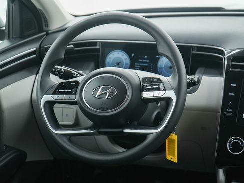 Certified 2024 Hyundai Tucson SE image 14