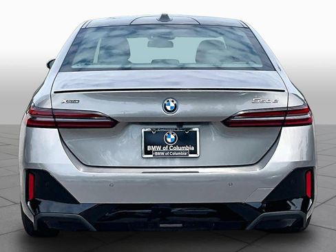 New 2027 BMW 550e xDrive w/ Executive Package AWD/4WD image 4