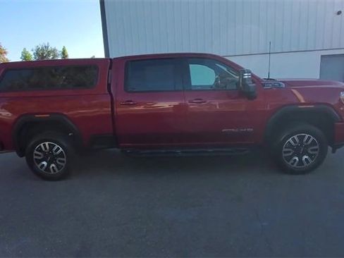 Used 2022 GMC Sierra 2500 AT4 image 9