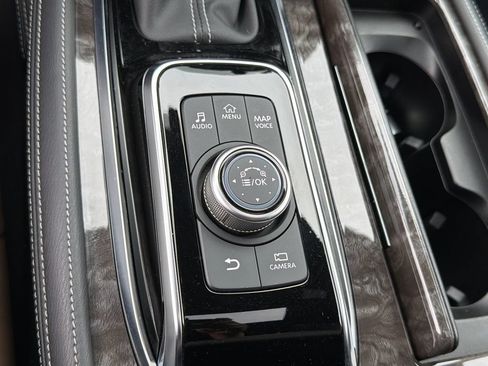 Used 2023 Nissan Armada Platinum w/ Captain's Chairs Package AWD/4WD image 31