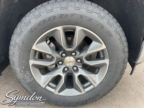 New 2025 Chevrolet Silverado 1500 LT image 11