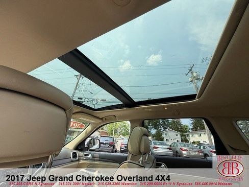 Used 2017 Jeep Grand Cherokee Overland w/ Jeep Active Safety Group AWD/4WD image 15