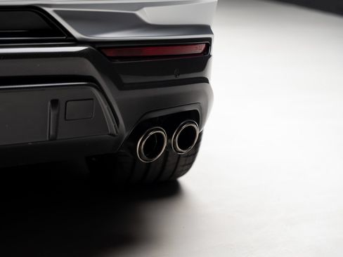 Used 2024 Lamborghini Urus Performante AWD/4WD image 33