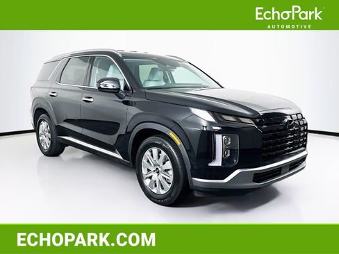 Used 2025 Hyundai Palisade SEL image 1