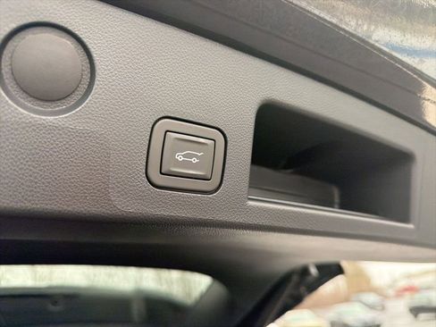 Used 2026 Chevrolet Equinox LT w/ Convenience Package II image 22