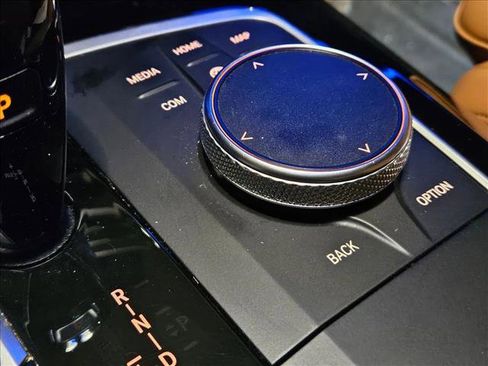 Used 2022 BMW X3 sDrive30i w/ Premium Package 2 (ZPA) image 10