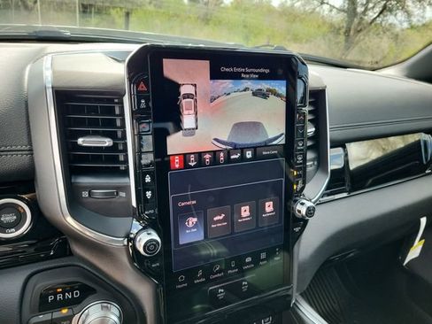 New 2026 RAM 1500 Laramie AWD/4WD image 23