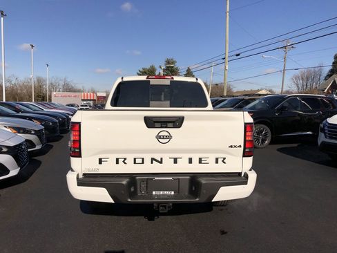 New 2026 Nissan Frontier SV image 18