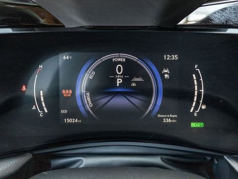 Used 2025 Lexus NX 350h AWD w/ Premium Package image 9