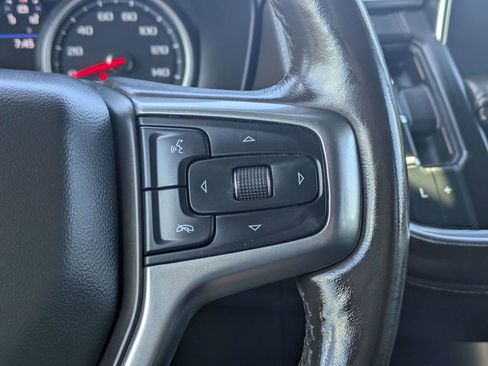 Used 2021 Chevrolet Tahoe Z71 w/ Z71 Off-Road Package AWD/4WD image 26