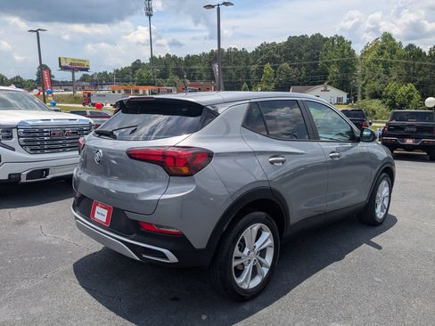 Used 2023 Buick Encore GX Preferred w/ Cold Weather Comfort Package FWD image 5
