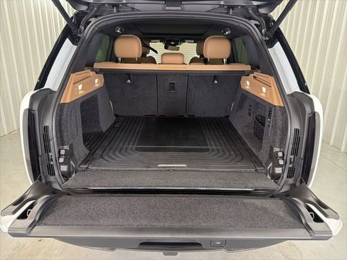 Used 2026 Land Rover Range Rover SE AWD/4WD image 28