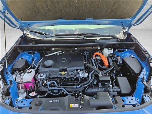 Used 2025 Toyota RAV4 SE AWD/4WD image 23