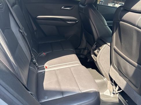 Used 2020 Cadillac XT4 Premium Luxury image 10