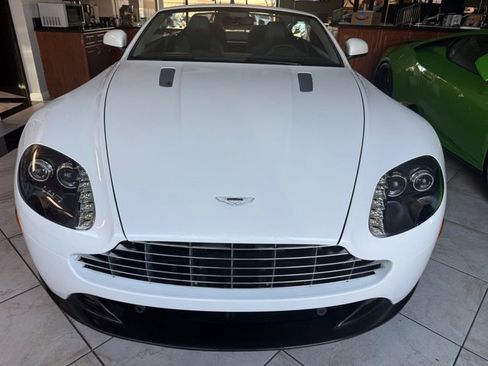 Used 2012 Aston Martin V8 Vantage S image 30