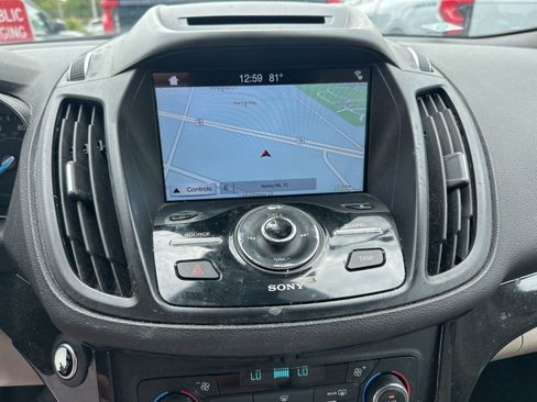 Used 2017 Ford Escape Titanium w/ Equipment Group 301A image 5