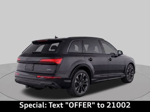 Certified 2025 Audi Q7 3.0T Prestige AWD/4WD image 8