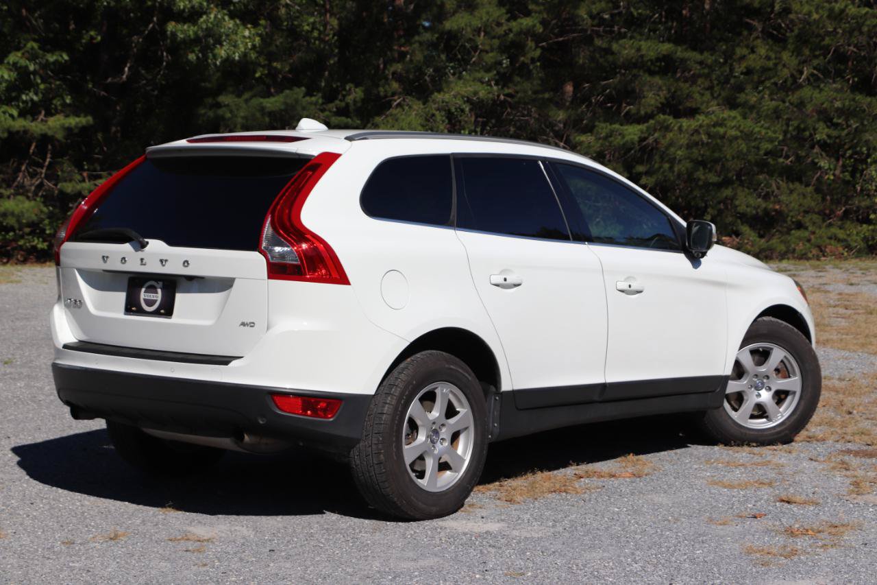 Used 2012 Volvo XC60 3.2 AWD/4WD image 3
