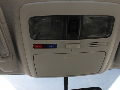 Used 2016 Subaru Forester 2.5i Premium w/ Popular Package #2 image 26