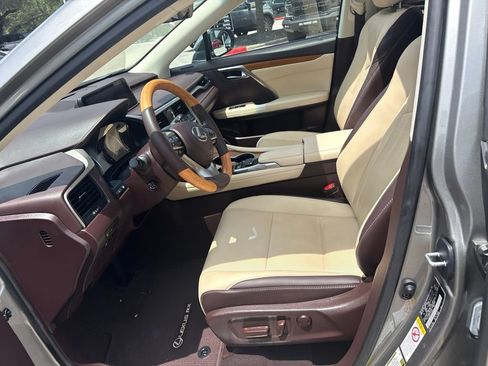 Used 2018 Lexus RX 350 FWD w/ Premium Package image 17