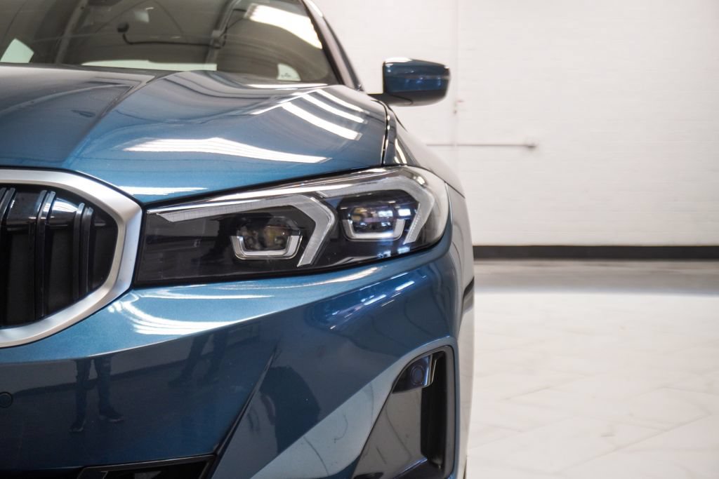 Used 2025 BMW 330i Sedan RWD image 38