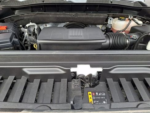 Used 2023 GMC Sierra 1500 AT4 image 29