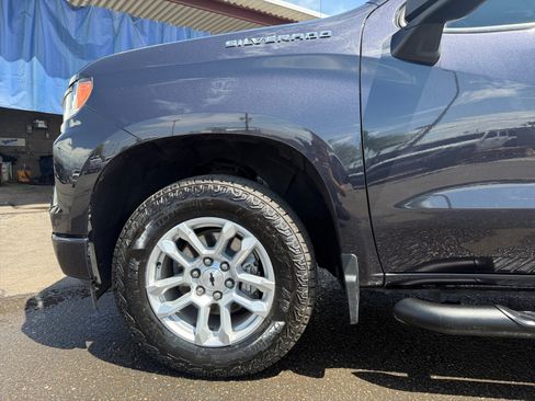 Used 2023 Chevrolet Silverado 1500 RST AWD/4WD image 10
