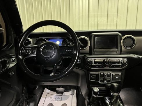 Used 2020 Jeep Wrangler Unlimited Sport image 27