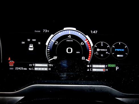 Used 2025 Toyota Sequoia SR5 AWD/4WD image 23