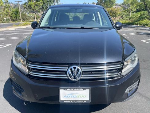 Used 2017 Volkswagen Tiguan S FWD image 8