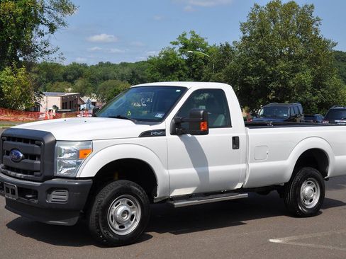 Used 2016 Ford F250 XL w/ Power Equipment Group AWD/4WD image 2