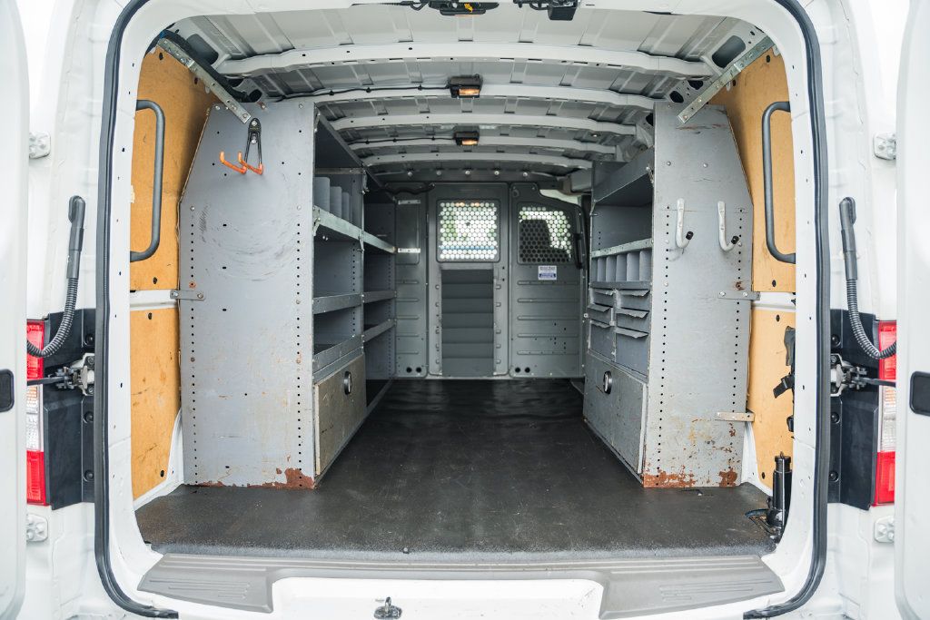 Used 2021 Nissan NV 2500 SV RWD image 10