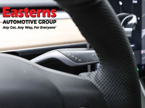 Used 2020 Tesla Model Y Long Range image 13