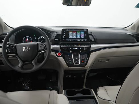Used 2026 Honda Odyssey Touring image 18