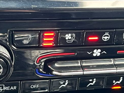 Used 2022 Jeep Grand Cherokee Limited 4xe w/ Luxury Tech Group II image 28