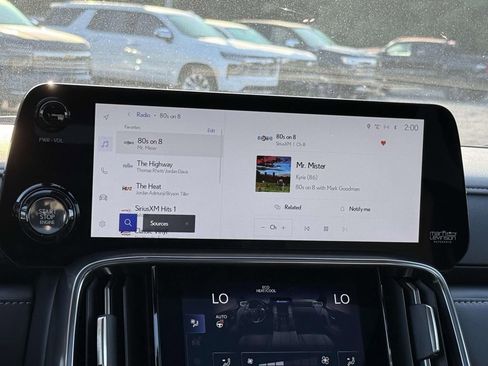 Used 2024 Lexus LX 600 4WD w/ Appearance Package image 10