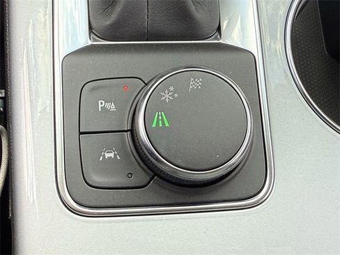 New 2026 Chevrolet Blazer LT image 18