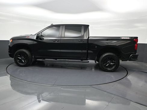 Used 2024 Chevrolet Silverado 1500 LT Trail Boss AWD/4WD image 2