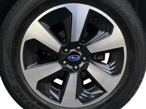 Used 2018 Subaru Forester 2.5i Limited image 43