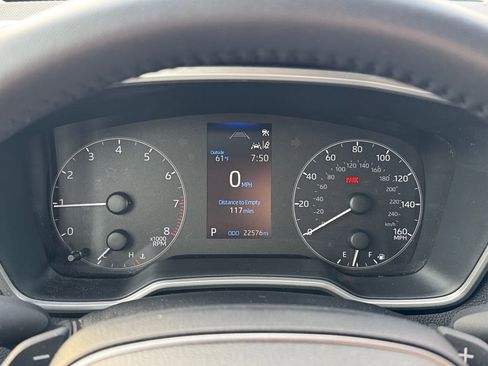 Used 2023 Toyota Corolla SE w/ SE Premium Package FWD image 14