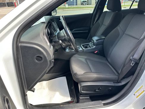Used 2021 Dodge Charger SXT image 13