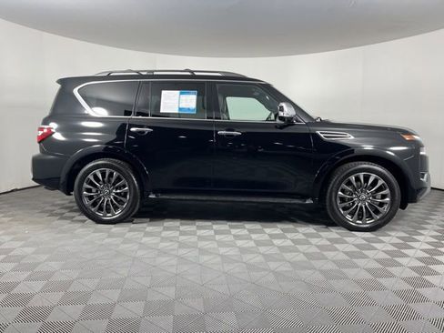 Used 2024 Nissan Armada Platinum w/ Captain's Chairs Package RWD image 13