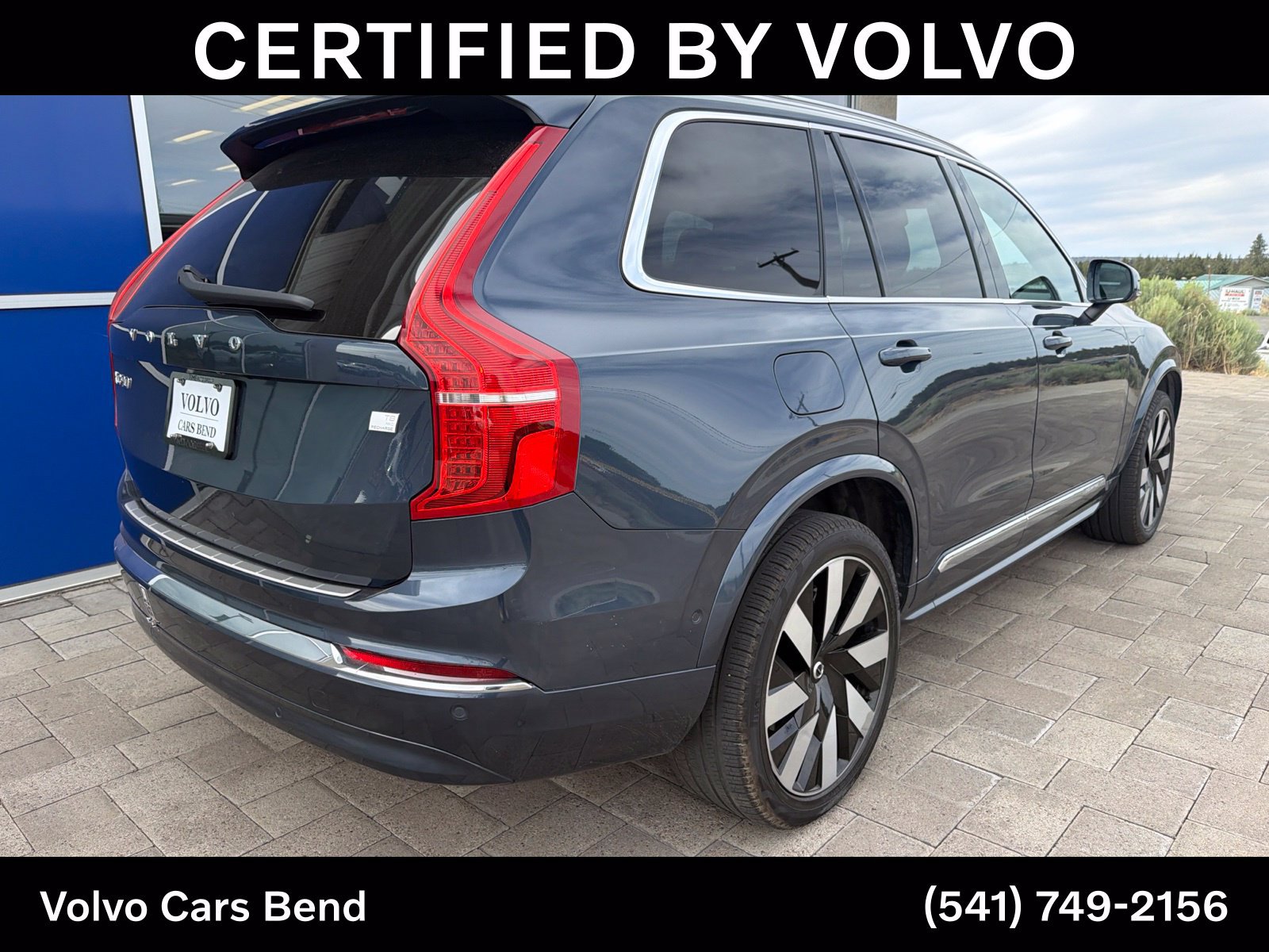Used 2023 Volvo XC90 T8 Ultimate w/ Protection Package Premier AWD/4WD image 7