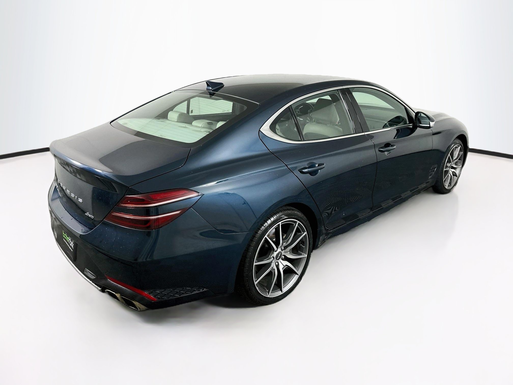 Used 2023 Genesis G70 2.0T AWD/4WD image 9