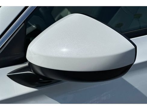 Used 2024 Honda Civic EX-L image 12