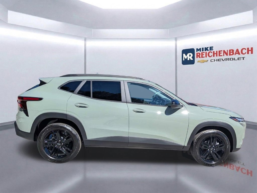 New 2026 Chevrolet Trax ACTIV w/ Driver Confidence Package FWD image 4