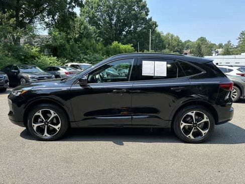 Used 2024 Ford Escape ST-Line Select w/ Tech Pack #2 AWD/4WD image 2