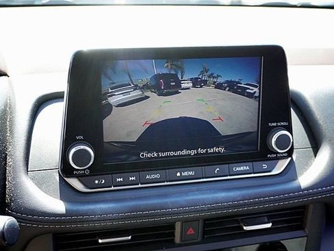 Certified 2023 Nissan Rogue S FWD image 36