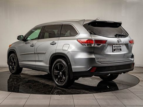 Used 2015 Toyota Highlander Limited image 6