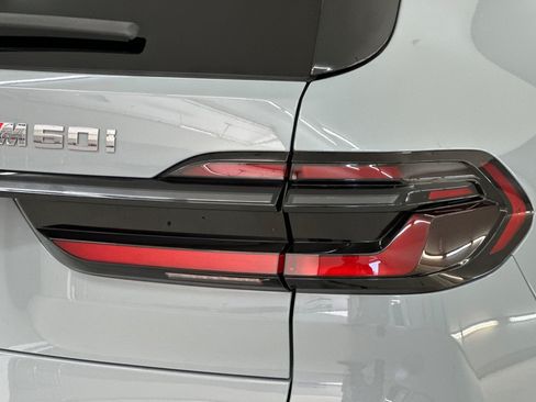 Certified 2025 BMW X7 M60i AWD/4WD image 12